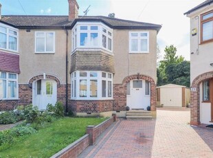 3 Bedroom End Of Terrace House For Sale In Uxbridge