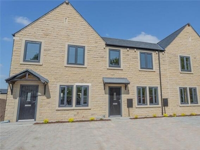 3 Bedroom End Of Terrace House For Sale In Worsthorne, Burnley