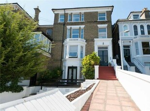 3 Bedroom Flat For Sale In Broadstairs