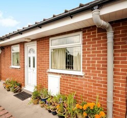 3 Bedroom Flat For Sale In Oxfordshire