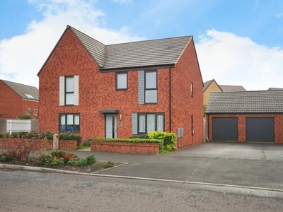 3 Bedroom Semi-detached House For Sale In Bristol, Gloucestershire