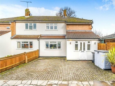 3 Bedroom Semi-detached House For Sale In Bromley