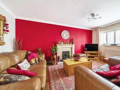 3 Bedroom Semi-detached House For Sale In Charminster