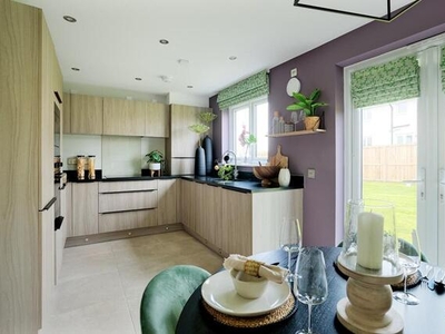 3 Bedroom Semi-detached House For Sale In
East Kilbride