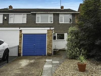 3 Bedroom Semi-detached House For Sale In Erith