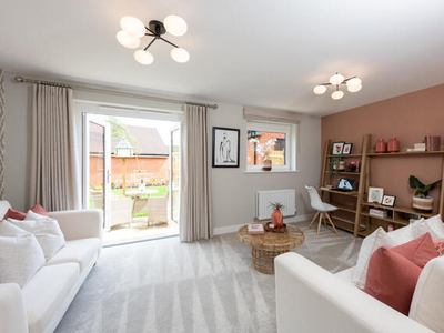 3 Bedroom Semi-detached House For Sale In
Exeter