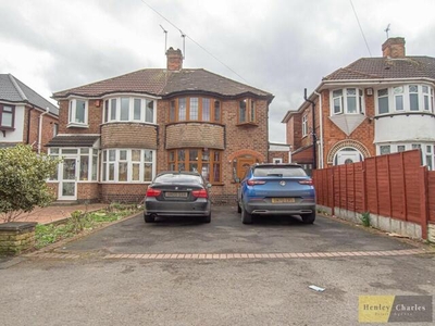3 Bedroom Semi-detached House For Sale In Great Barr