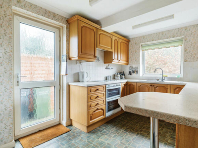 3 Bedroom Semi-detached House For Sale In Horley, Surrey