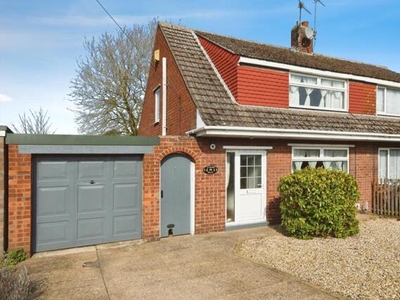 3 Bedroom Semi-detached House For Sale In Lincoln