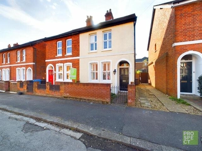 3 Bedroom Semi-detached House For Sale In Maidenhead, Berkshire