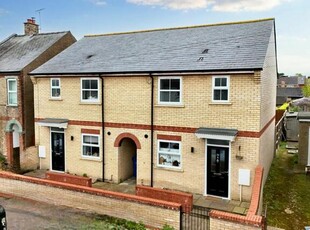 3 Bedroom Semi-detached House For Sale In Newmarket