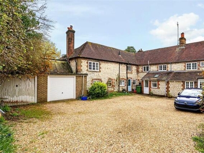 3 Bedroom Semi-detached House For Sale In Petersfield, Hampshire