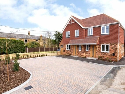 3 Bedroom Semi-detached House For Sale In Sittingbourne, Kent