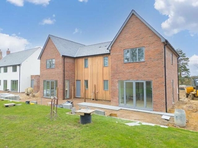 3 Bedroom Semi-detached House For Sale In Stebbing, Dunmow