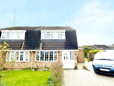 3 Bedroom Semi-detached House For Sale In Swanley