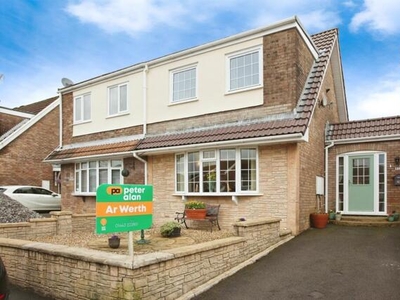 3 Bedroom Semi-detached House For Sale In Tonyrefail
