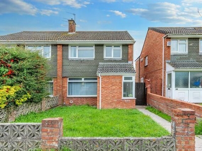 3 Bedroom Semi-detached House For Sale In Whitchurch , Bristol