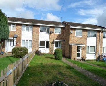 3 Bedroom Terraced House For Rent In Uckfield, East Sussex