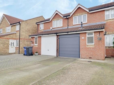 3 Bedroom Terraced House For Sale In South Ockendon