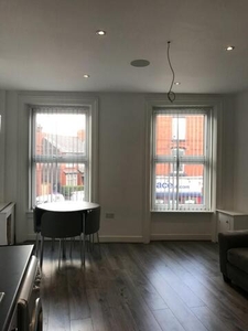 4 Bedroom Apartment For Rent In Liverpool, Merseyside