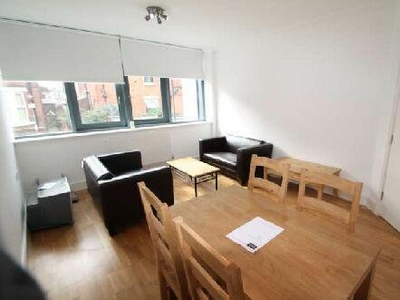 4 Bedroom Apartment For Rent In Nottingham, Nottinghamshire