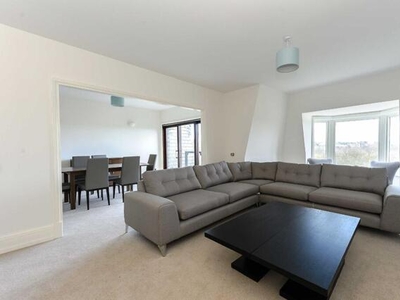 4 Bedroom Apartment For Rent In St John's Wood, London