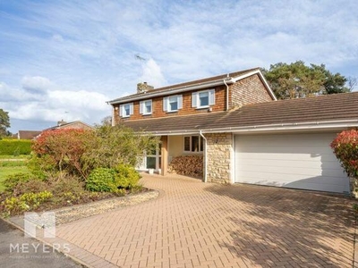 4 Bedroom Detached House For Sale In Ashley Heath, Ringwood