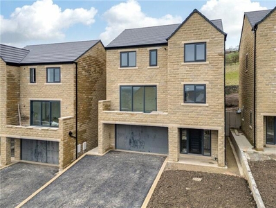 4 Bedroom Detached House For Sale In Baildon, West Yorkshire