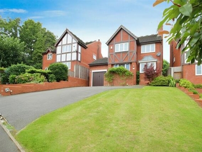 4 Bedroom Detached House For Sale In Bromsgrove, Worcestershire