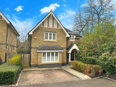 4 Bedroom Detached House For Sale In Camberley