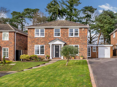 4 Bedroom Detached House For Sale In Camberley, Surrey