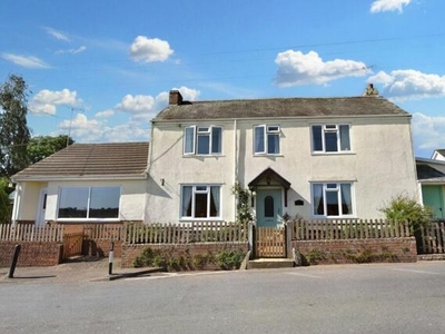 4 Bedroom Detached House For Sale In Crediton