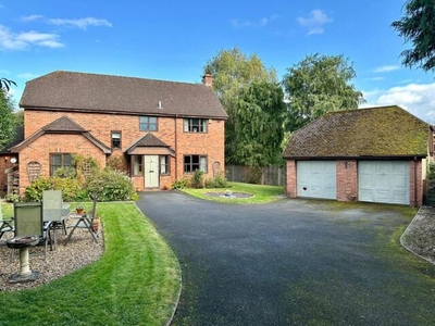 4 Bedroom Detached House For Sale In Hereford