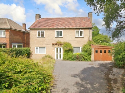 4 bedroom detached house for sale in Hillcrest Rise, Cookridge, Leeds, West Yorkshire, LS16