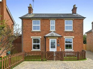 4 Bedroom Detached House For Sale In Manningtree, Suffolk