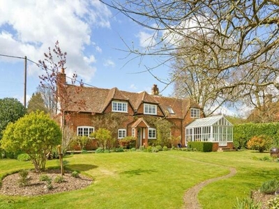 4 Bedroom Detached House For Sale In Reading
