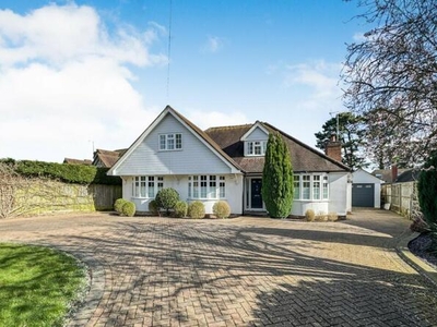 4 Bedroom Detached House For Sale In Tilehurst, Reading