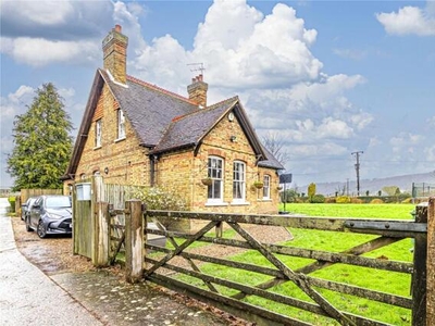 4 Bedroom Detached House For Sale In Tring, Hertfordshire