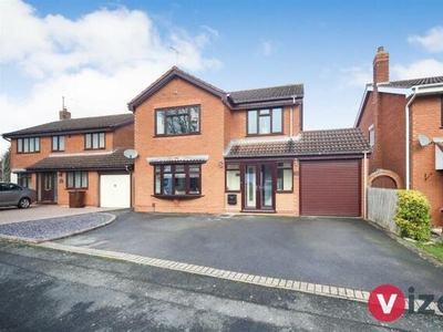 4 Bedroom Detached House For Sale In Webheath