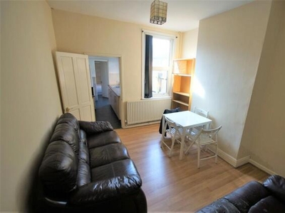 4 Bedroom End Of Terrace House For Rent In Coventry