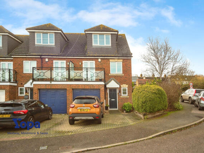 4 Bedroom End Of Terrace House For Sale In Gillingham