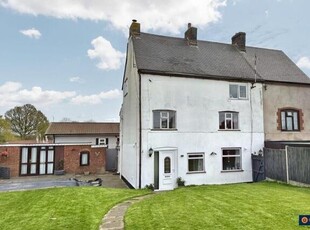4 Bedroom Semi-detached House For Sale In Bulkington