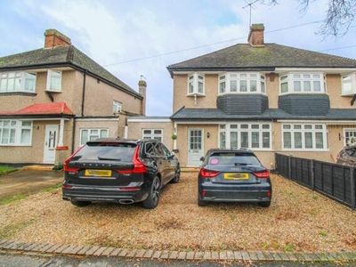 4 Bedroom Semi-detached House For Sale In Croydon