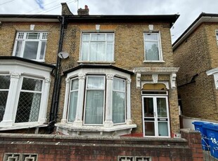 4 Bedroom Semi-detached House For Sale In Dulwich, London