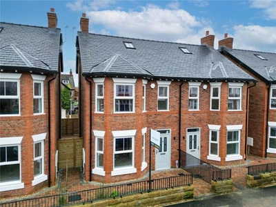 4 Bedroom Semi-detached House For Sale In Hale, Cheshire