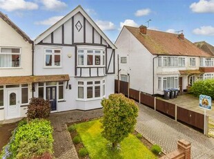 4 Bedroom Semi-detached House For Sale In Margate