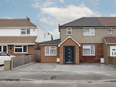 4 Bedroom Semi-detached House For Sale In Slough
