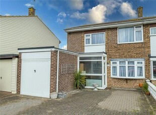 4 Bedroom Semi-detached House For Sale In Southend-on-sea, Essex