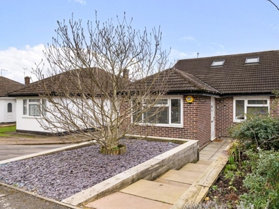 5 Bed Bungalow For Sale in Chesham, Buckinghamshire, HP5 - 4884409