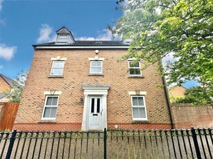 5 Bedroom Detached House For Sale In Taw Hill, Swindon